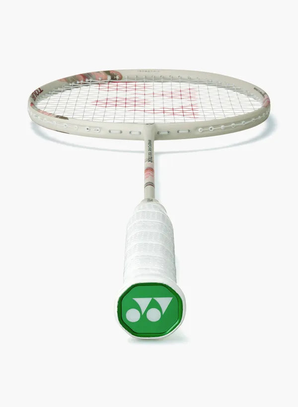 YONEX NANOFLARE 700 TOUR LIGHT BEIGE