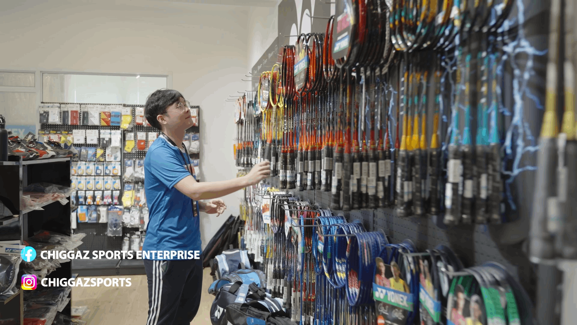 Load video: Hi Guys, its Chiggaz Sports here. Our Shop specialize in selling all kinds of Yonex Badminton Racket ,Grip &amp; Equipment. Feel free to visit us Today~ Shop at - ⛩Chiggaz Sports Enterprise ⛩ ~We base in Miri selling Authentic YONEX, We serve you Best Price &amp; Equipment ~ 📞 Watsapp - https://wa.me/message/Y6NCYJAMUYK3M1 🛒Shopee Link - https://shopee.com.my/chiggazsports?s... Website Link - www.chiggazsports.com 🛩Google Map - Chiggaz Sports Enterprise 016-862 6357 https://goo.gl/maps/EFv76wXVcVRcTPLY9 🛬Waze:Chiggaz Sports Enterprise https://waze.com/ul/hw8c16fjdc 📱Instagram Link- https://instagram.com/chiggazsports?u... #yonex #chiggaz #badminton #miri #brunei #malaysia