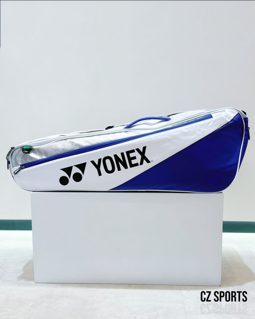 YONEX CLUB RACQUET BAG (6PCS) BA5256EX - WHITE/BLUE (207)