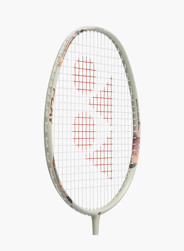YONEX NANOFLARE 700 PLAY LIGHT BEIGE