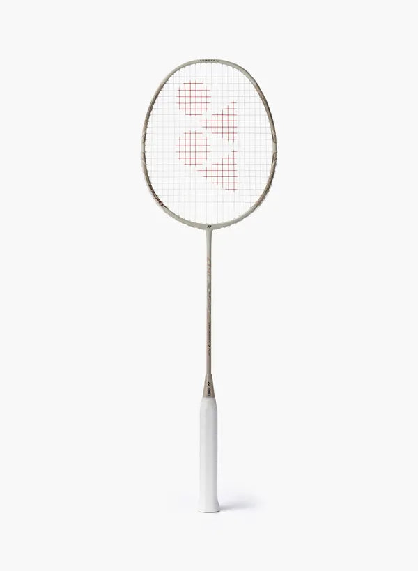 YONEX ARCSABER 7 PLAY LIGHT BEIGE