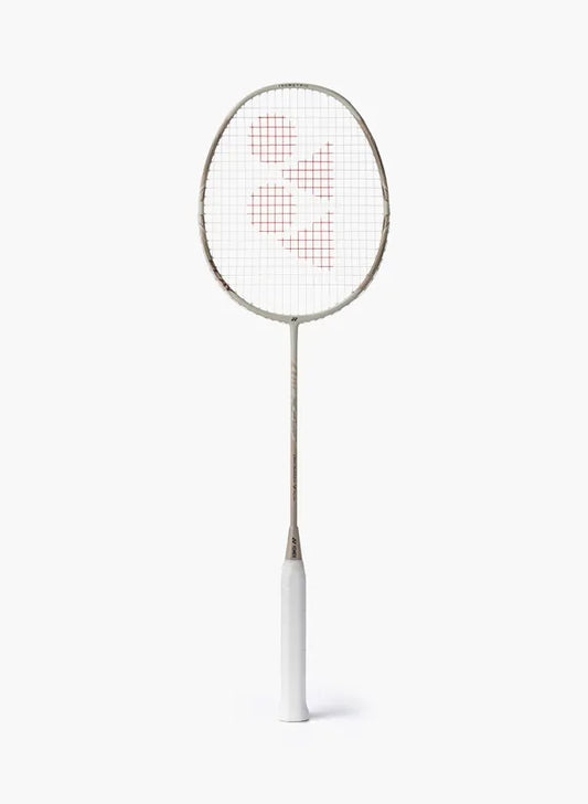 YONEX ARCSABER 7 PLAY LIGHT BEIGE